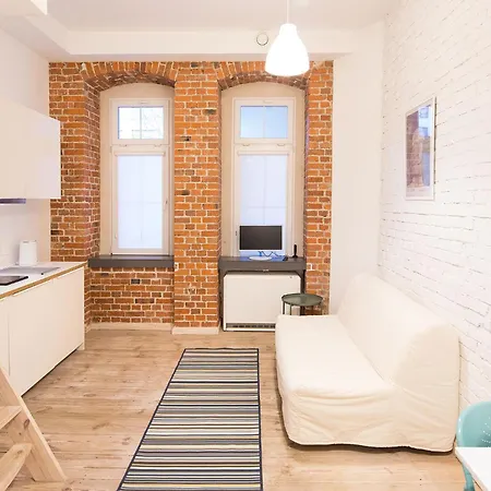 Rentplanet - Rejtana Apartment *